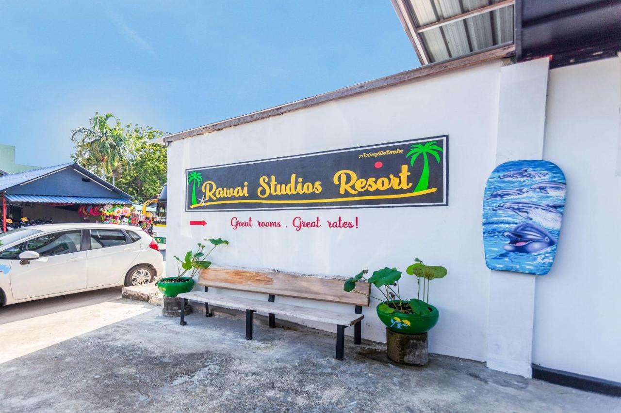Oyo 450 Rawai Studios Resort Bagian luar foto
